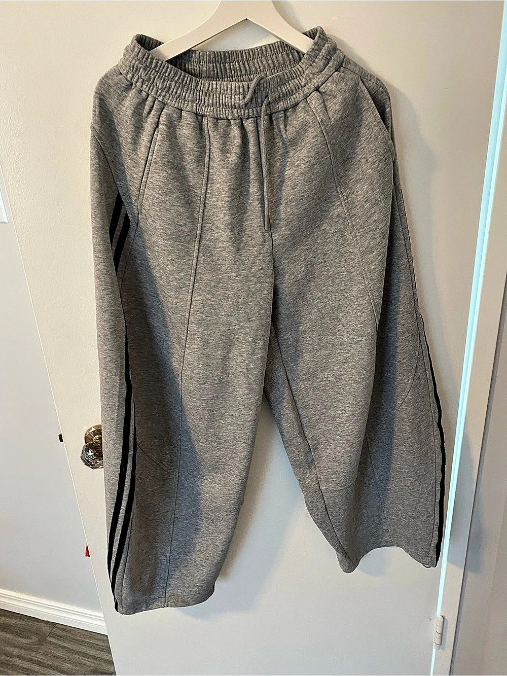 twik Gray Track Pants Size Medium Like New
